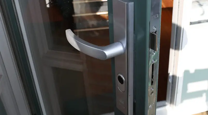 Cilinder en beslag vervangen in Prins Alexander door Lockit Slotenmakers in Rotterdam Prins Alexander